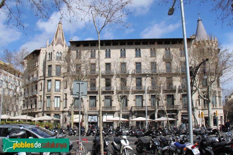 Barcelona - Casa Pascual Pons (Passeig de Gràcia, 2-4)