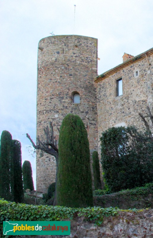 Foixà - Torre medieval del castell