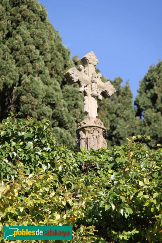 Foixà - Creu del castell