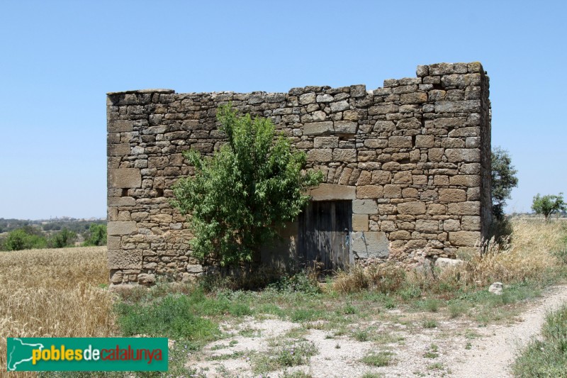 Guissona - Cobert prop del castell de Rubiol