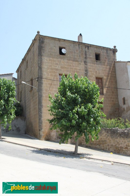 Biosca - Casa de Mossèn Ramon, façana posterior