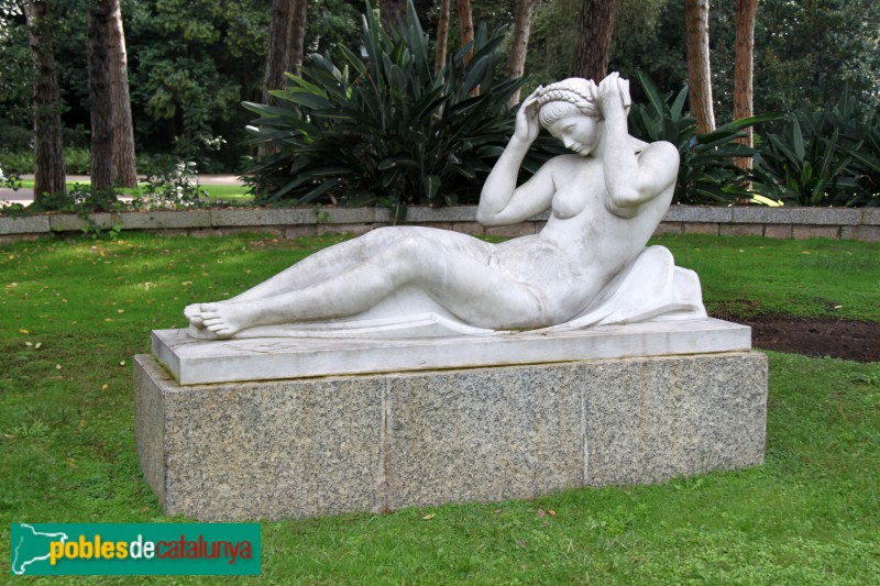 Barcelona - Jardins Joan Maragall, Dona Ajaguda. E.Monjo.