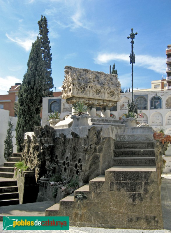 Badalona - Cementiri del Sant Crist, panteó de la família Bosch