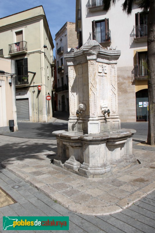 Vilanova i la Geltrú - Font de la plaça del Pou