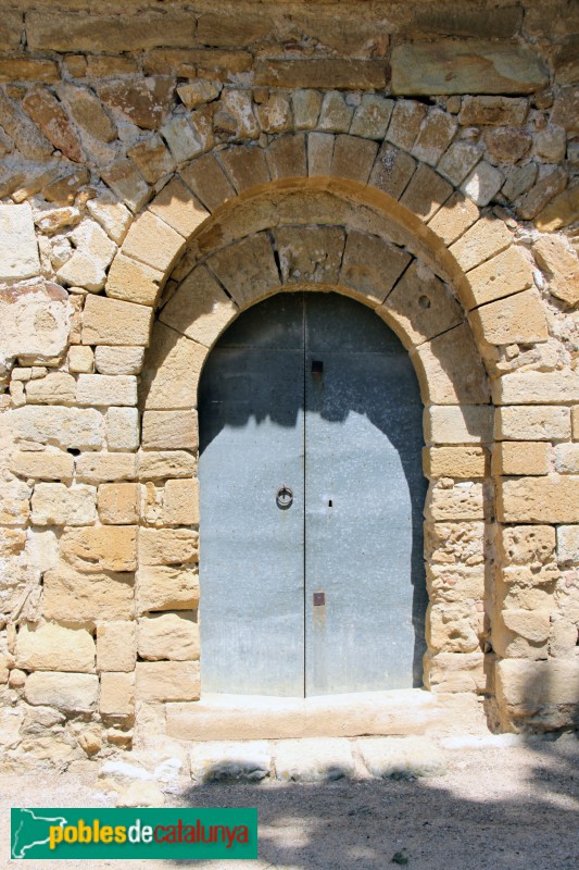 Canapost - Església de Sant Esteve, porta romànica