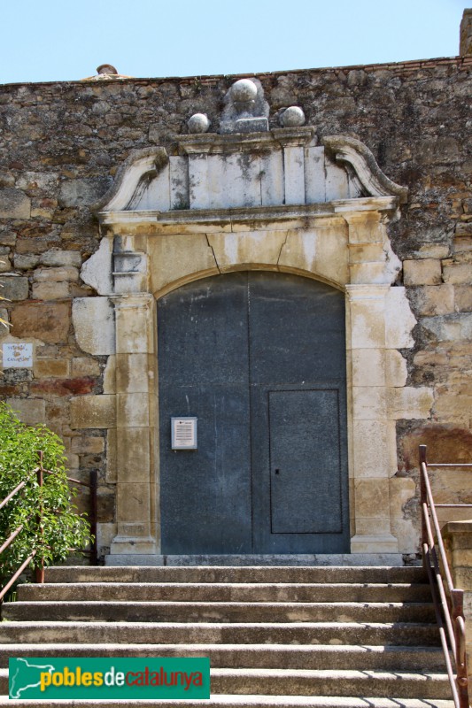 Canapost - Església de Sant Esteve, porta barroca