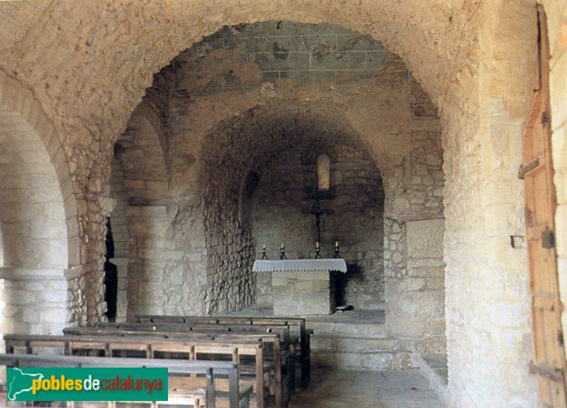 Canapost - Església de Sant Esteve, interior nau preromànica