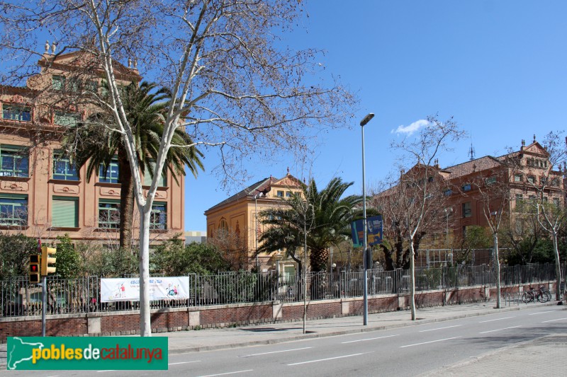Barcelona - Grup Escolar Pere Vila