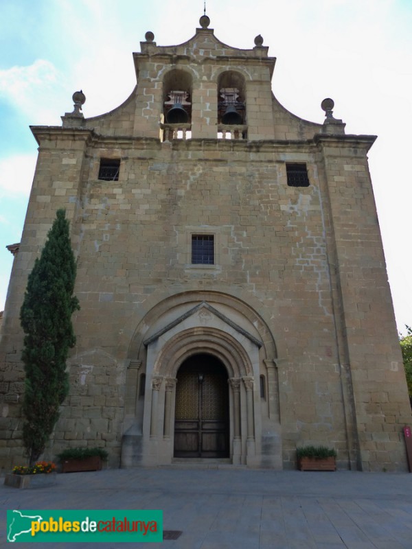 Folgueroles -  Església de Santa Maria. Façana