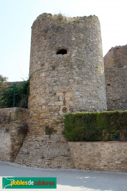 Palau-sator - Torre de la muralla
