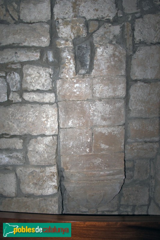 Guimerà - Capella de Sant Esteve, escut dels Alemany