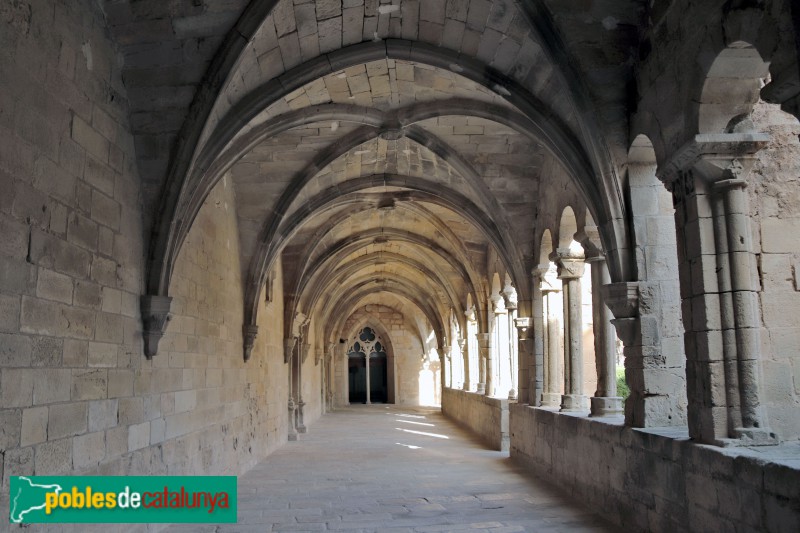 Vallbona de les Monges - Claustre del monestir. Galeria oest