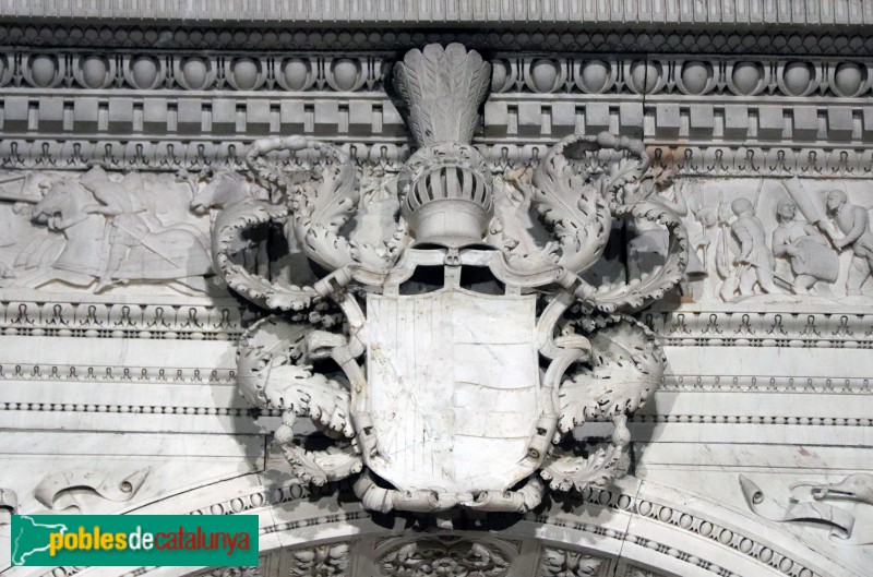 Bellpuig - Mausoleu de Ramon Folc de Cardona: escut familiar