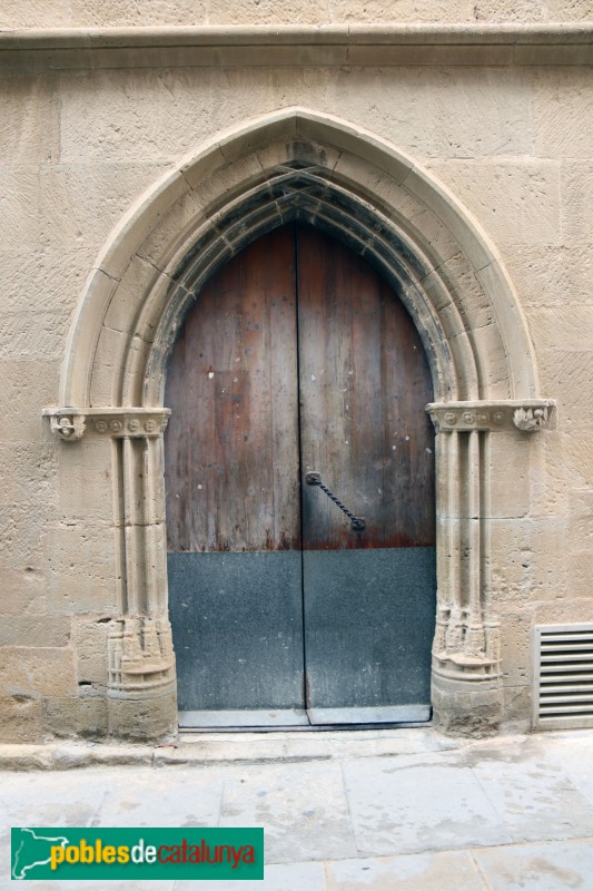 Agramunt - Església de Santa Maria, porta gòtica
