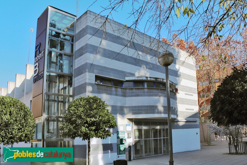 Esplugues de Llobregat - Can Brillas, edifici modern