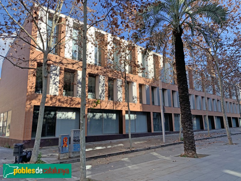 Barcelona - Can Jaumandreu, edificis moderns