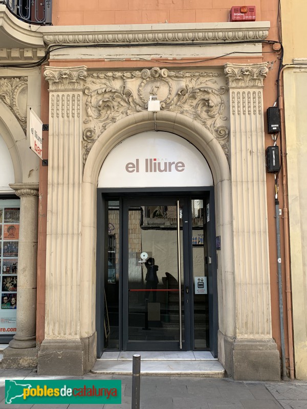 Barcelona - Teatre Lliure, Montseny, 47