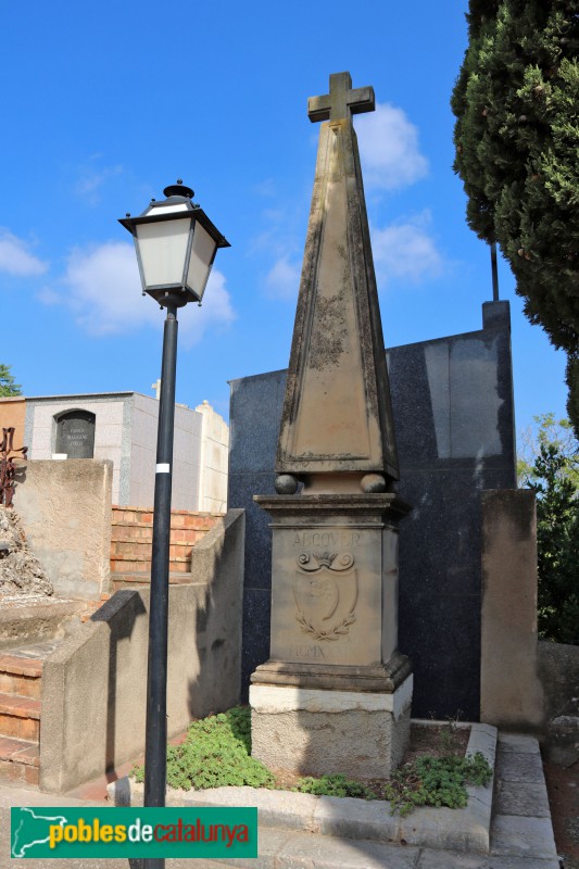 Alcover - Cementiri. Monument als Caiguts