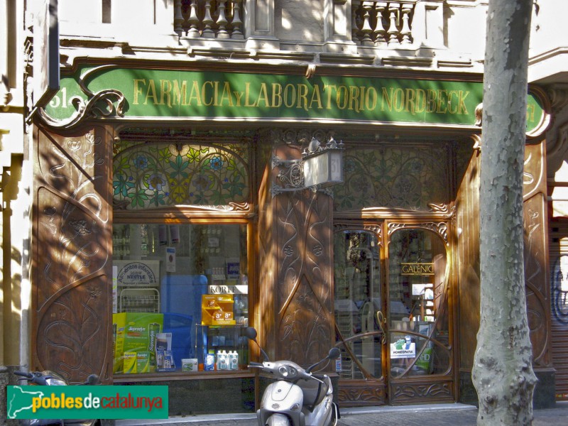 Barcelona - Farmàcia Nordbeck (Farmàcia Aguilar) (Foto: Albert Esteves, 2007) Barcelona - Farmàcia Nordbeck (Farmàcia Aguilar)