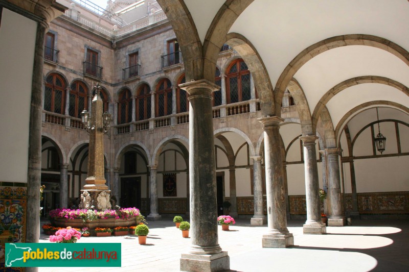 Barcelona - Antic Convent de la Mercè: claustre