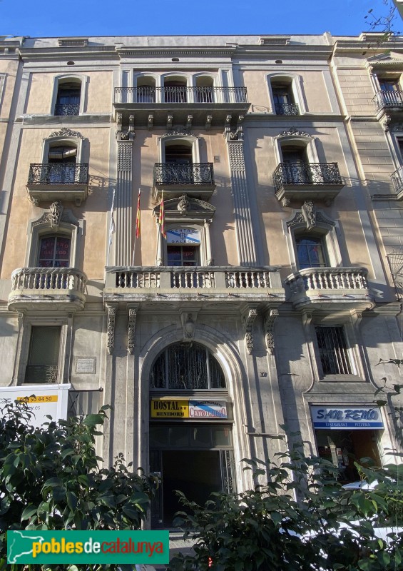 Barcelona - Casa Joan Güell (Rambla, 37)