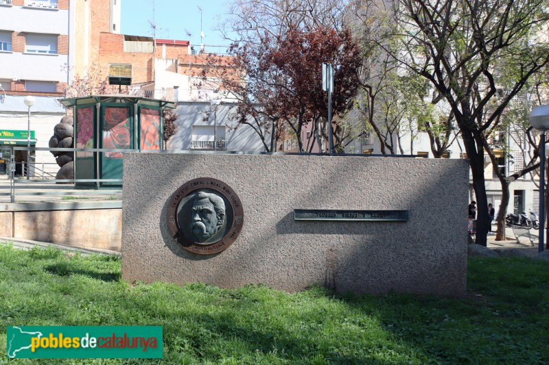 Barcelona - Monument a Anselm Clavé (Via Júlia)