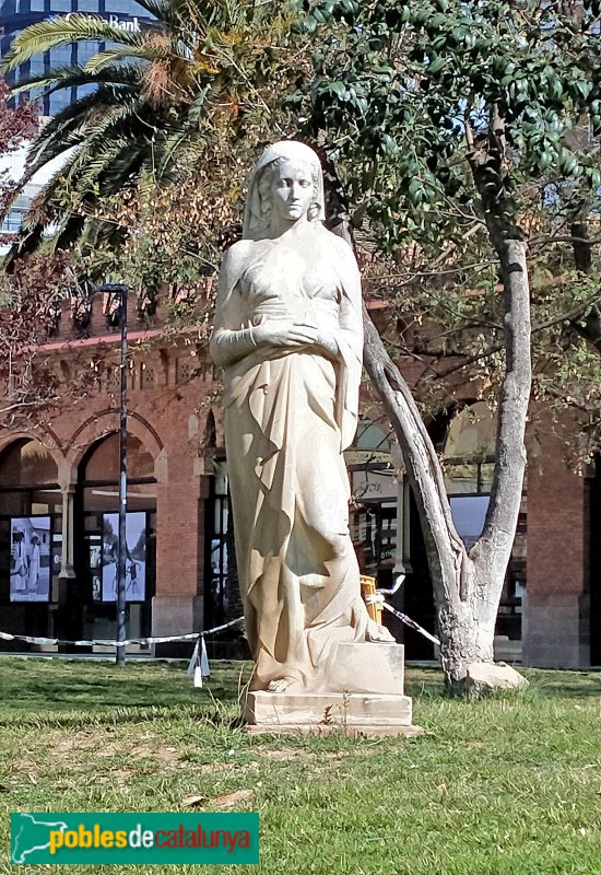 Barcelona - Escultura <i>Mare de Déu embarassada</i>