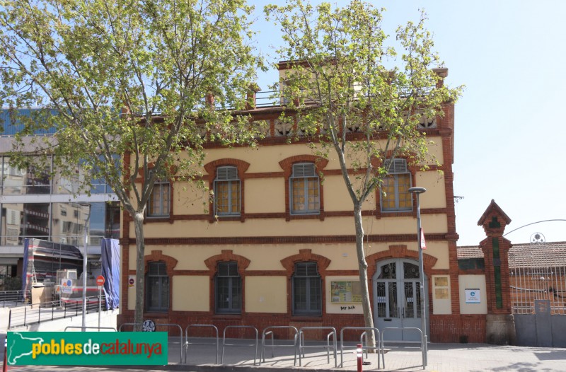 L'Hospitalet de Llobregat - Can Vilumara. Casa del director