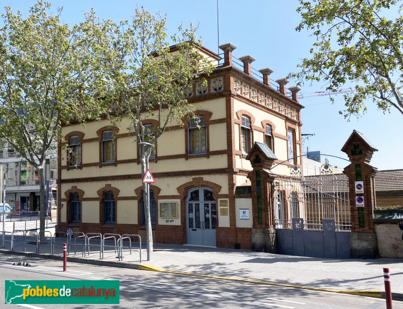 L'Hospitalet de Llobregat - Can Vilumara. Casa del director