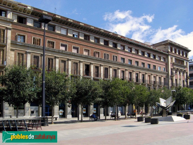L'Hospitalet de Llobregat - Edifici de la Caixa