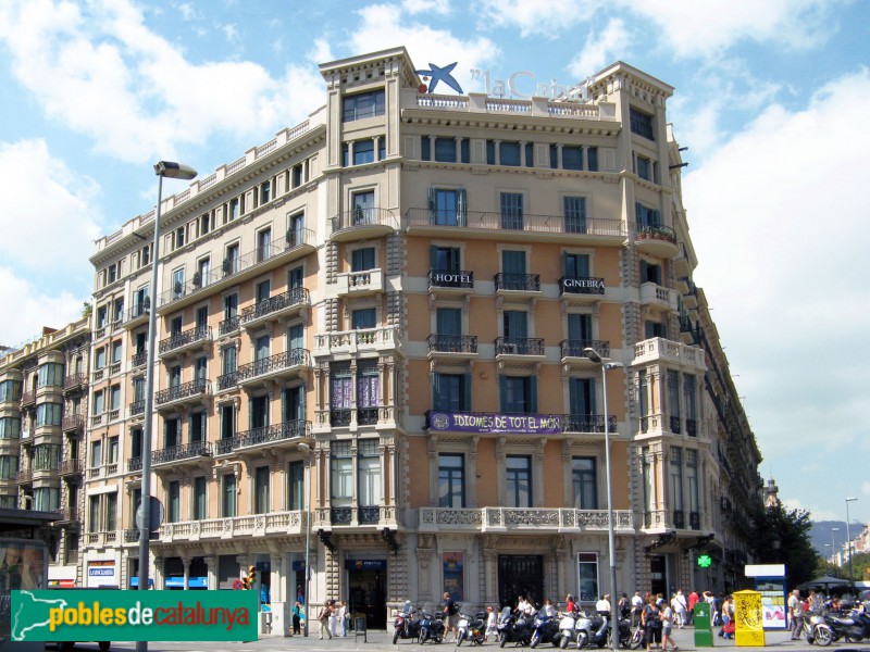 Barcelona - Rambla Catalunya, 1 (Foto: Albert Esteves, 2007) Barcelona - Rambla Catalunya, 1