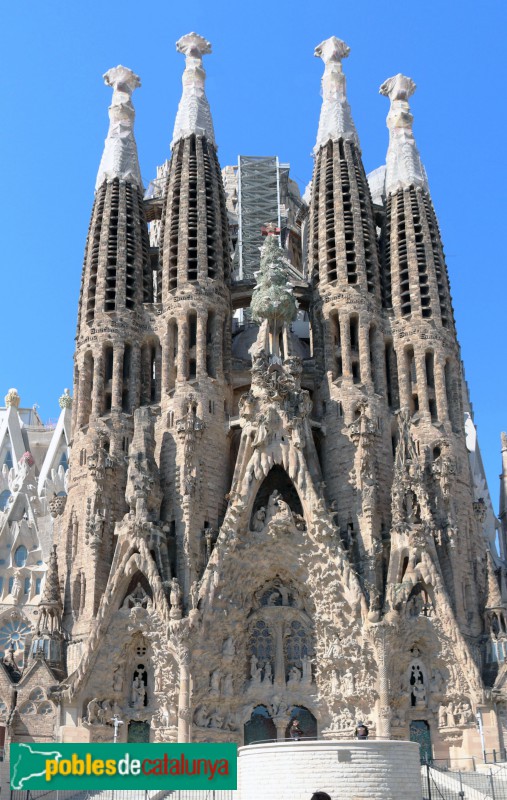 Barcelona - Sagrada Família. Façana del Naixement