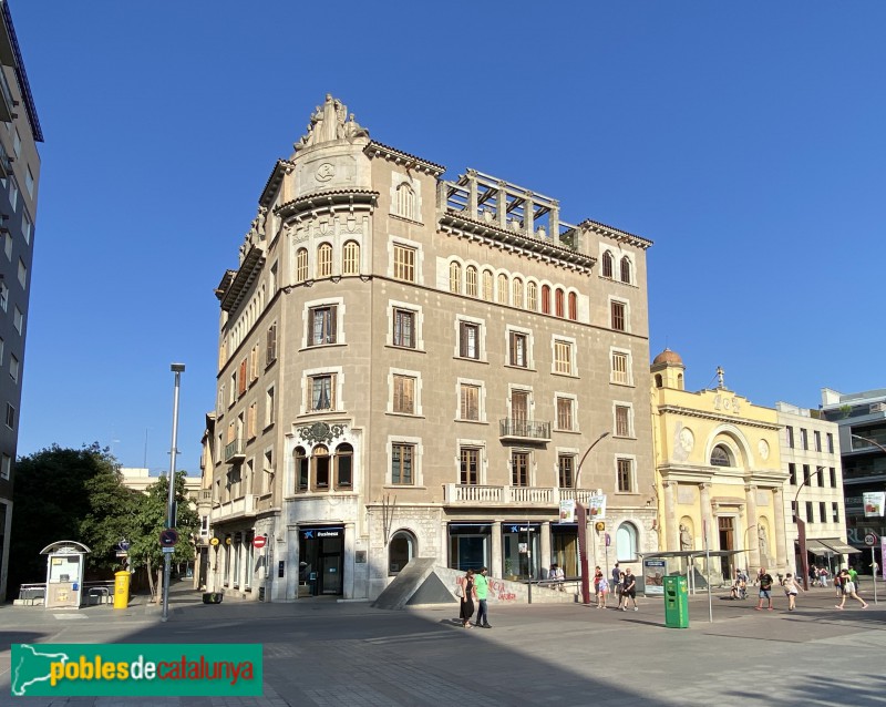 Sabadell - Edifici de la Caixa de Pensions
