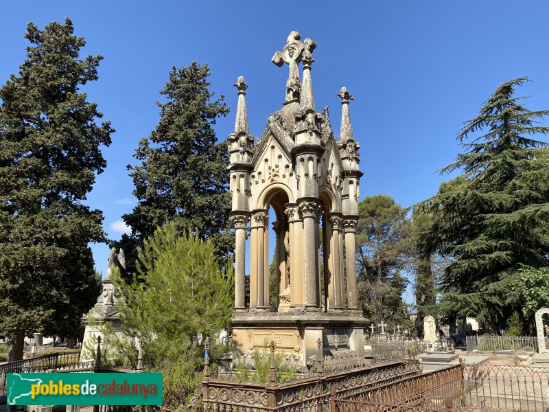 Sabadell - Cementiri. Panteó Joan Fontanet