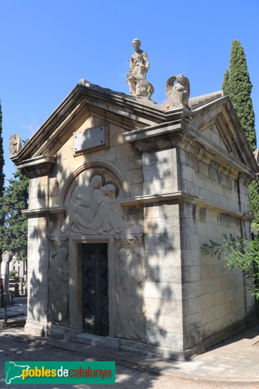 Sabadell - Cementiri. Panteó Casañé Bosser