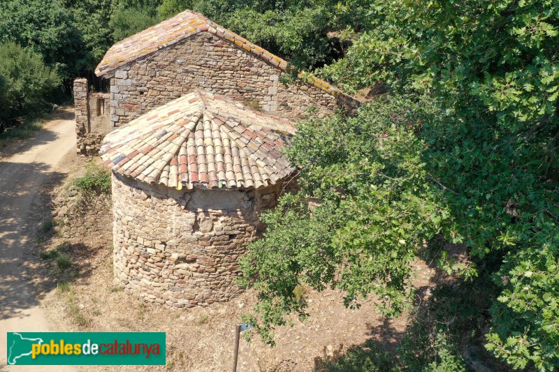 La Jonquera - Santa Maria de Requesens (Mas de l'Església Vella) (Foto: Francesc Vidal-Barraquer, 2021) La Jonquera - Santa Maria de Requesens (Mas de l'Església Vella)