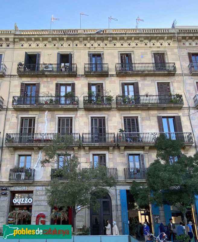 Barcelona - Edificis de la plaça Comercial