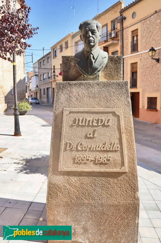 Juneda - Monument al doctor Cornudella