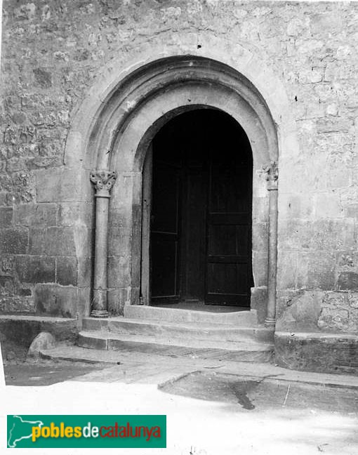 Granollers - Porta de l'església romànica de Sant Esteve