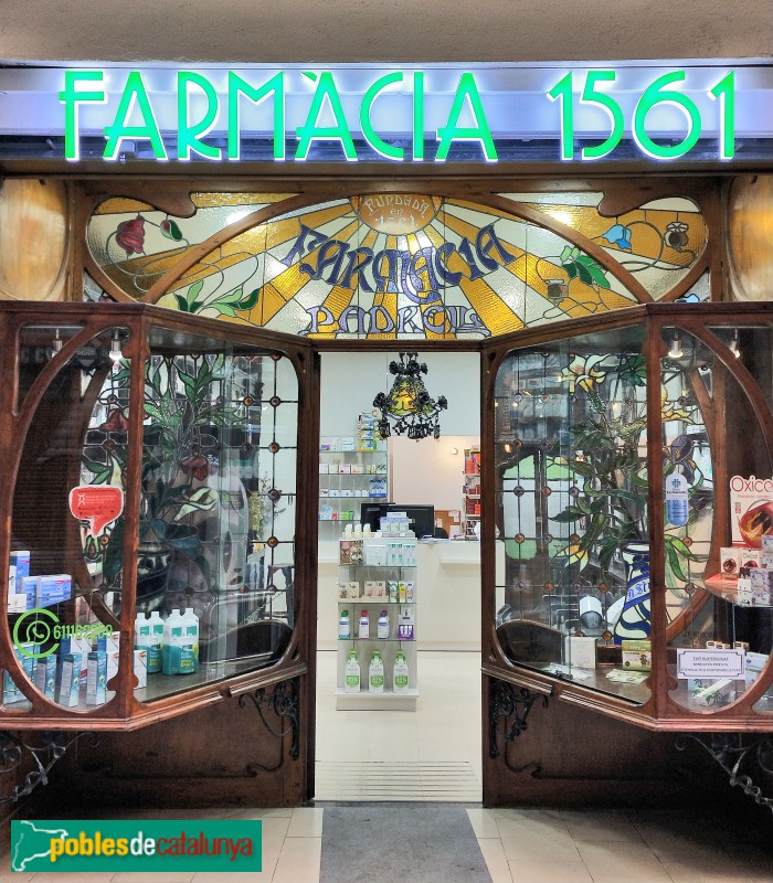 Barcelona - Farmàcia Padrell (Foto: Anna Corcoll, 2022) Barcelona - Farmàcia Padrell