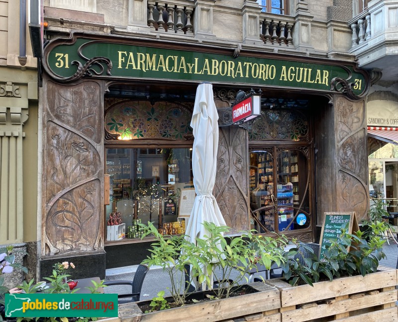 Barcelona - Farmàcia Nordbeck (Farmàcia Aguilar) (Foto: Albert Esteves, 2022) Barcelona - Farmàcia Nordbeck (Farmàcia Aguilar)