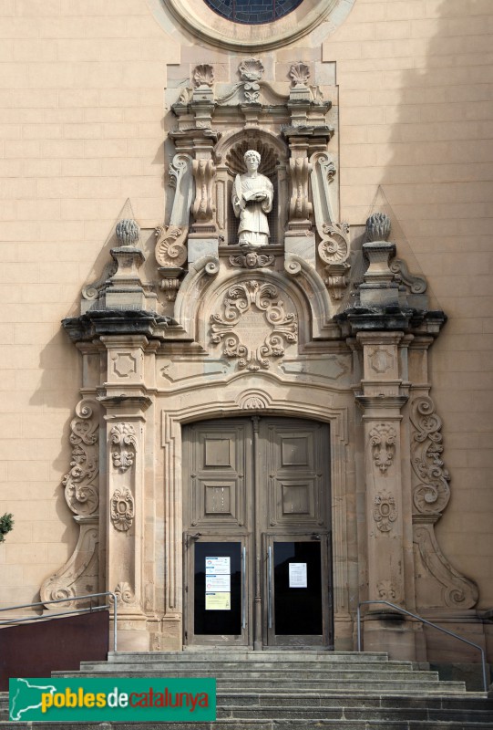 La Garriga - Església de Sant Esteve. Portalada