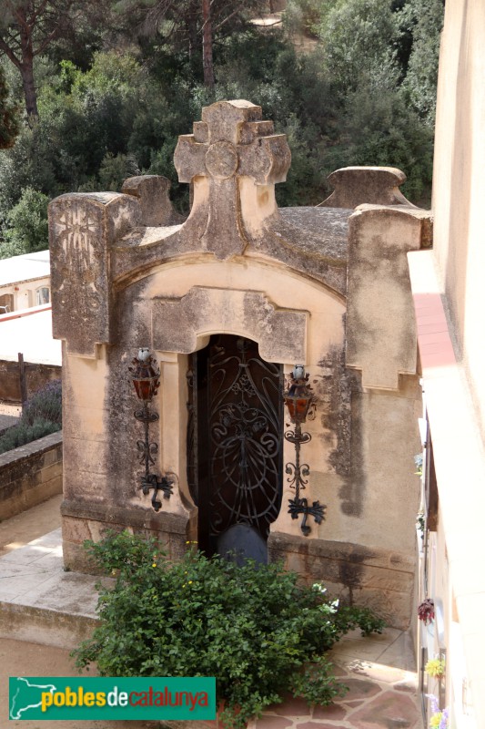 La Garriga - Cementiri de la Doma. Panteó Maria Esturgó