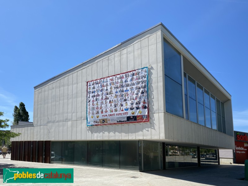 Vilanova del Vallès - Biblioteca Contravent