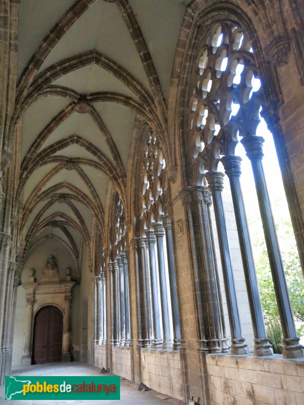 Vic - Catedral de Sant Pere. Claustre