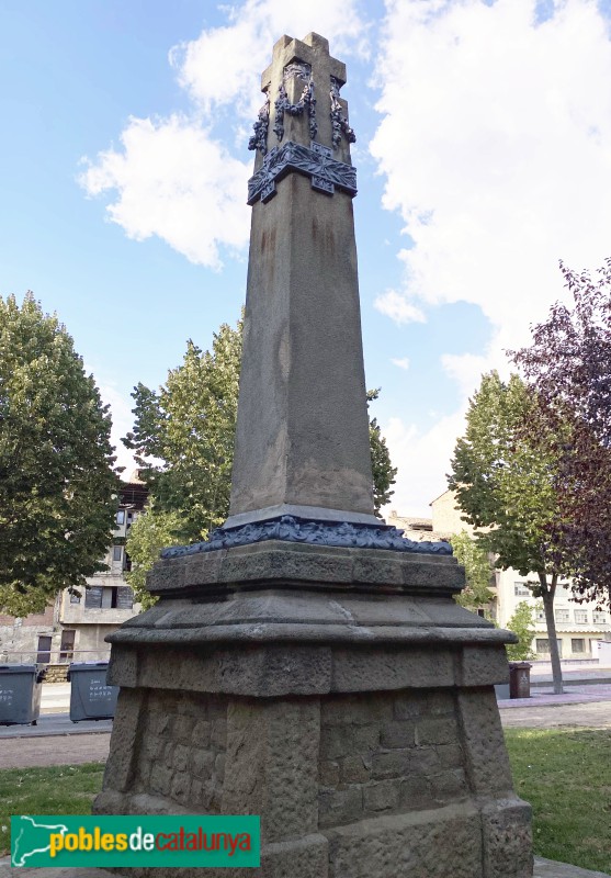 Vic - Monument a les víctimes de l'aiguat de 1863