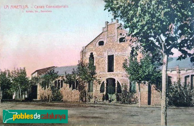 L'Ametlla del Vallès - Ajuntament i escoles. Postal antiga