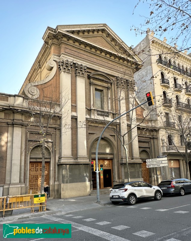 Barcelona - Església de les Esclaves del Sagrat Cor