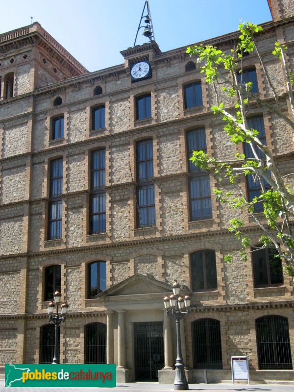Barcelona - Escola Industrial. Edifici del Rellotge