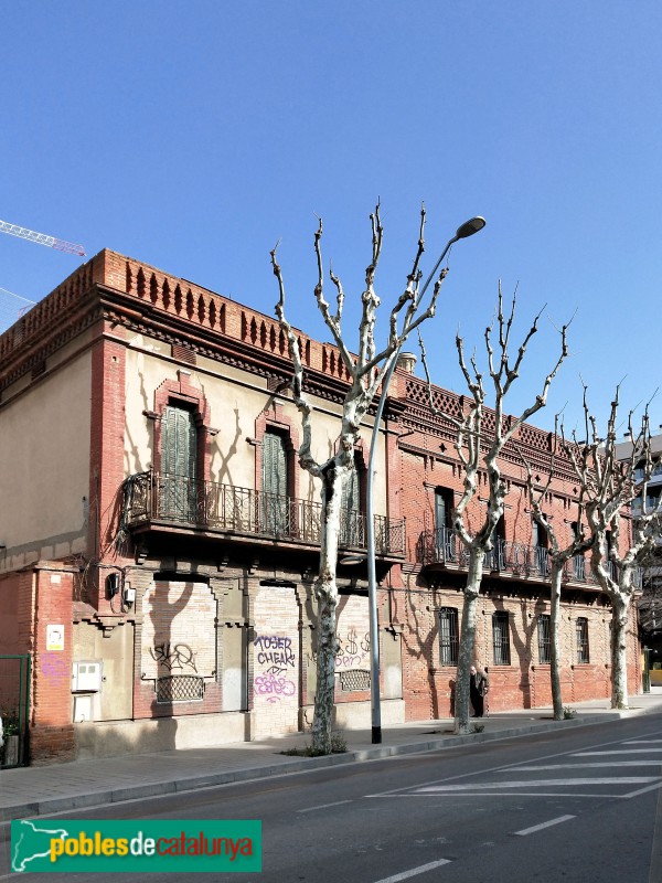 L'Hospitalet de Llobregat - Fàbrica Cosme Toda. Casa del director